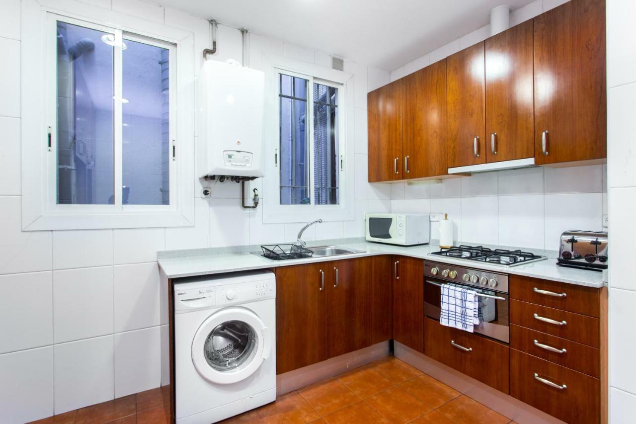 Friendly Rentals Rambla Flower Барселона Экстерьер фото