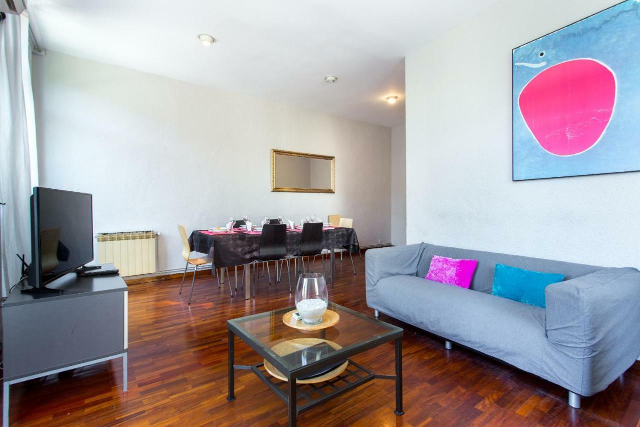 Friendly Rentals Rambla Flower Барселона Экстерьер фото